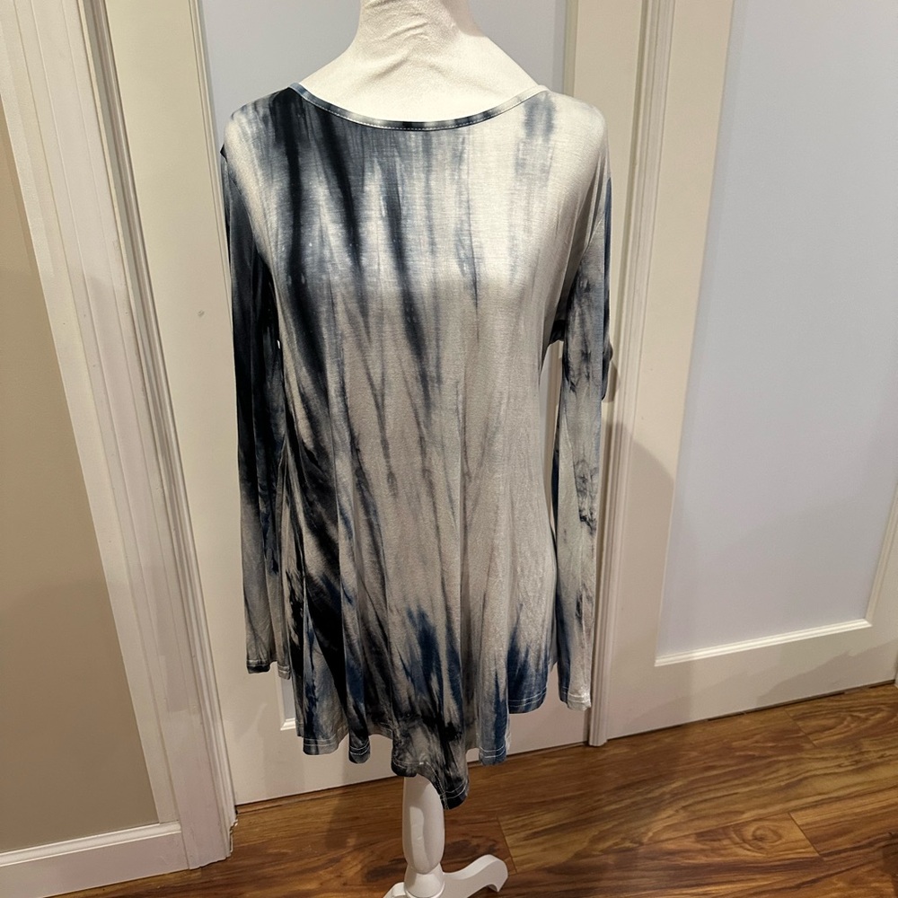 NWT DJT Tie-Dye Long Sleeve Top - Sz L